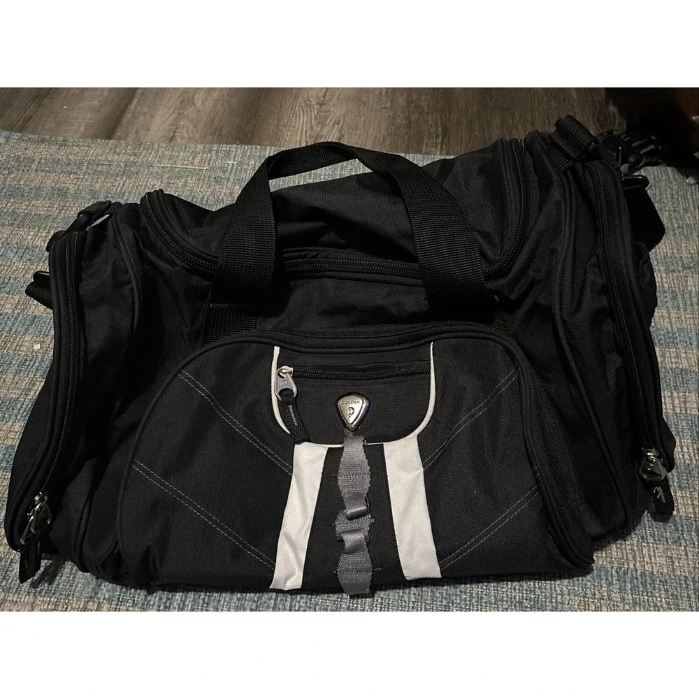 Calpak Black 20 Inch Weekender Duffel Bag Travel Carry On Nylon
